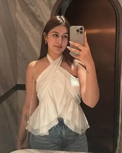 Escorts In Sarenga